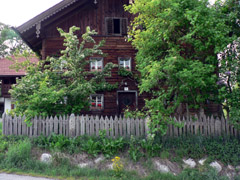 Bild T1740 Holzhaus.jpg